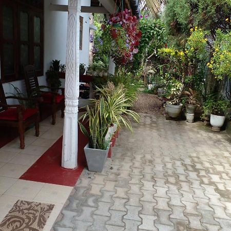 Gem Villa Weligama Exterior photo